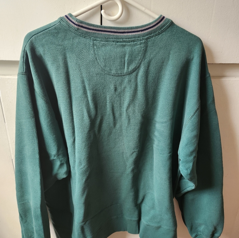 Disney TIGGER Green Sweater with Embroidered Character LG - Picture 6 of 6